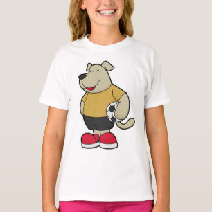 Hund som fotbollsspelare med fotbollsboll t shirt