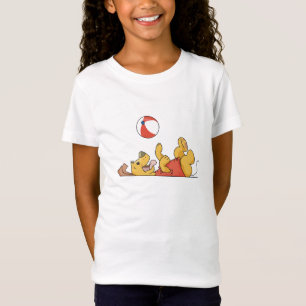 Hund som leker med bollTshirts och gåvor T-shirt
