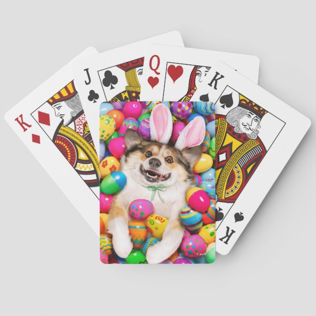 Hund som ligger på påskägg casinokort (Baksidan)