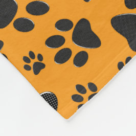 Hund Tass Black & White Polka Dot på Dahlia-orange Fleecefilt