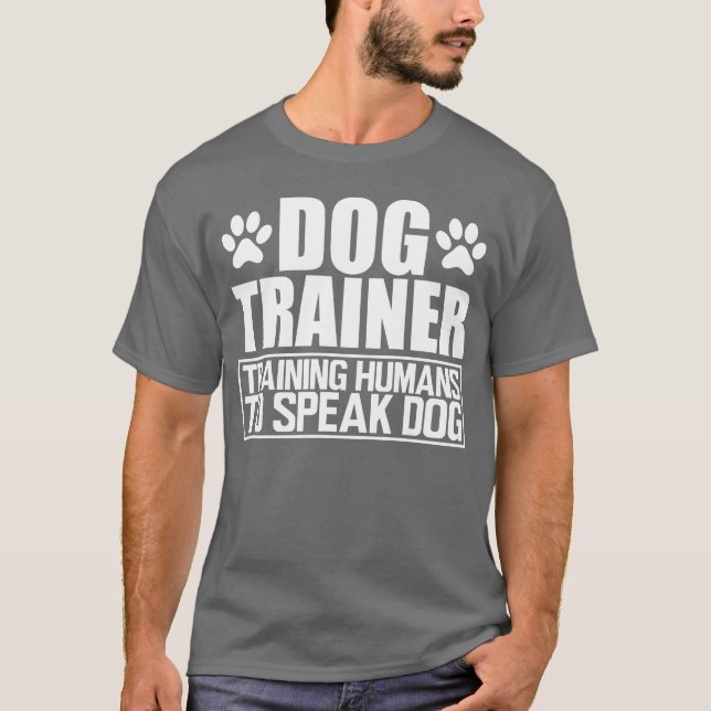 Hund tränar människor att tala hund retro t shirt (Framsida)