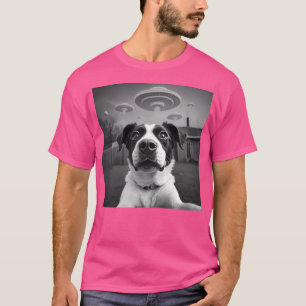 Hund Ufo-Tass-liknande bevis i Retro Black Wh T Shirt