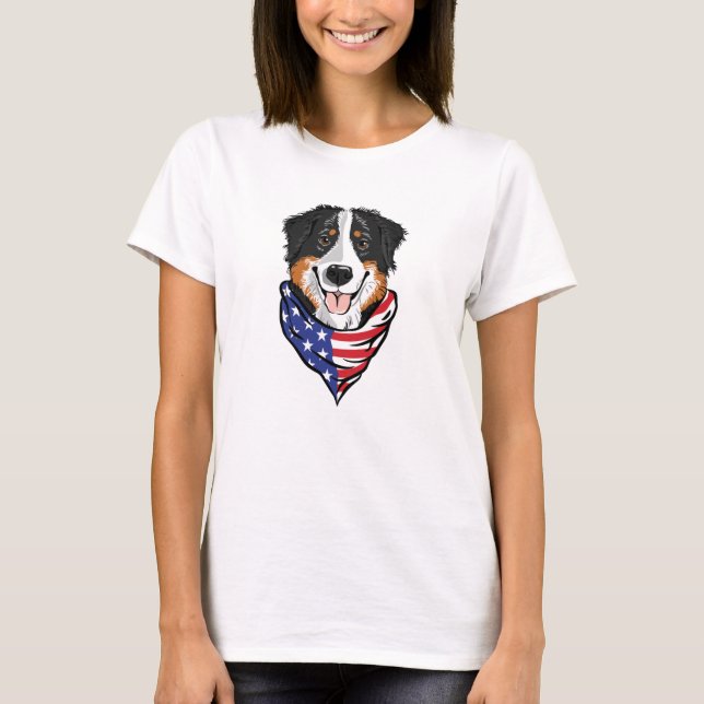 Hund Wearing Nacke Bandana T Shirt (Framsida)