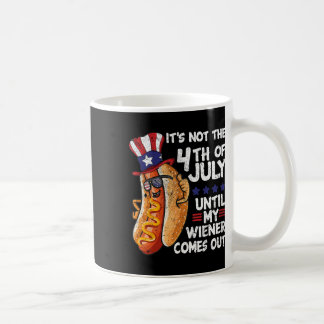 Hund Wiener kommer ut ur Bbq Par från Hetten 4 jul Kaffemugg