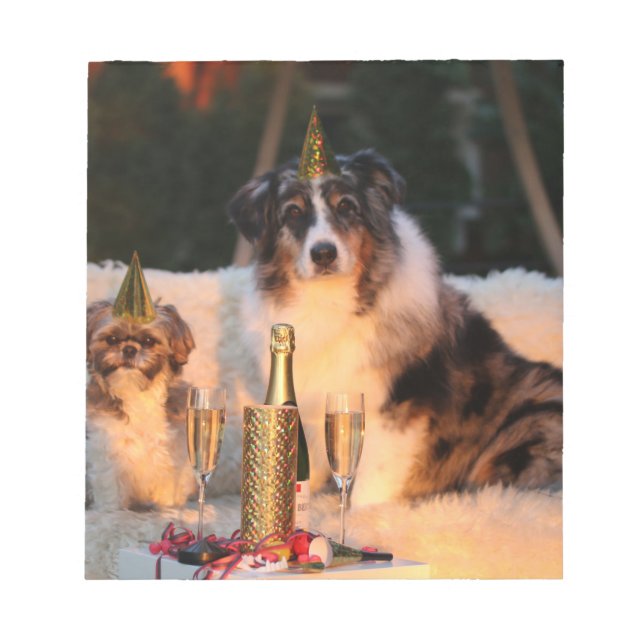 Hundar firar nyår anteckningsblock (Framsida)