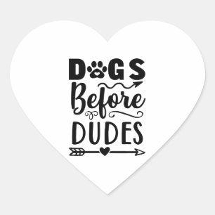 Hundar före Dudes Hjärtformat Klistermärke