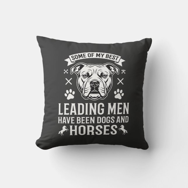 Hundar Och Hästar Ledande Män Kudde (Framsida)