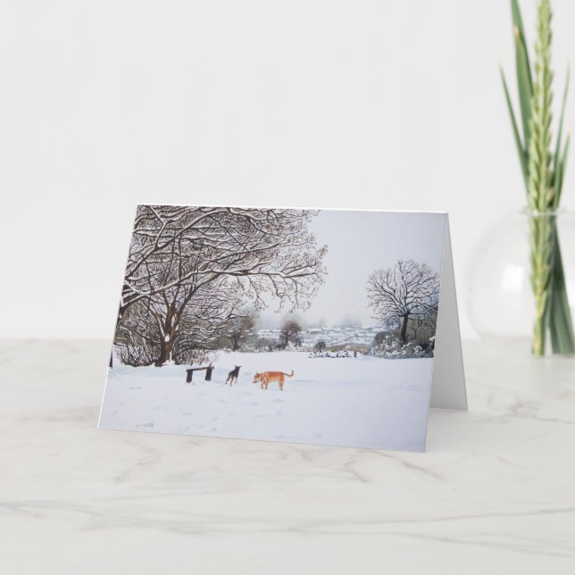 hundar snötäckta träd vinterlandskap naturskön helgkort (Framsida)