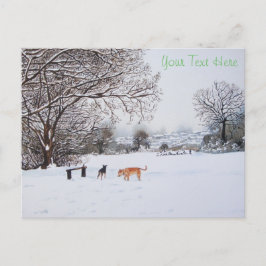 hundar som spelar snö-scenlandskapet vid jul vykort