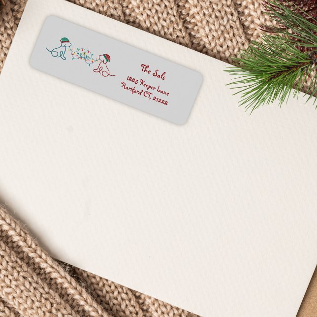 Hundar spelar med julen Ljus Adress Returadress Etikett (Your holiday cards are sent with these custom address labels. Adds a festive personal touch.)
