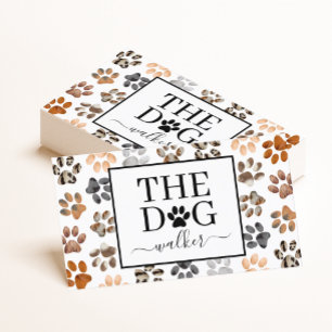 Hunden går i typografi med hund i päls tass avtr visitkort
