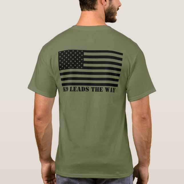 Hunden K9 leder långt t-skjortan med US-flagga T Shirt (Baksida)