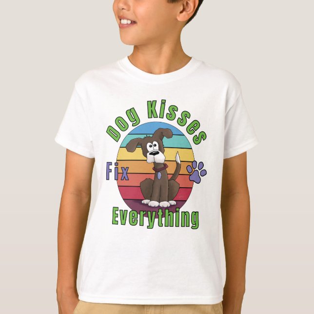 Hundkysser Fixar Allt  T Shirt (Framsida)