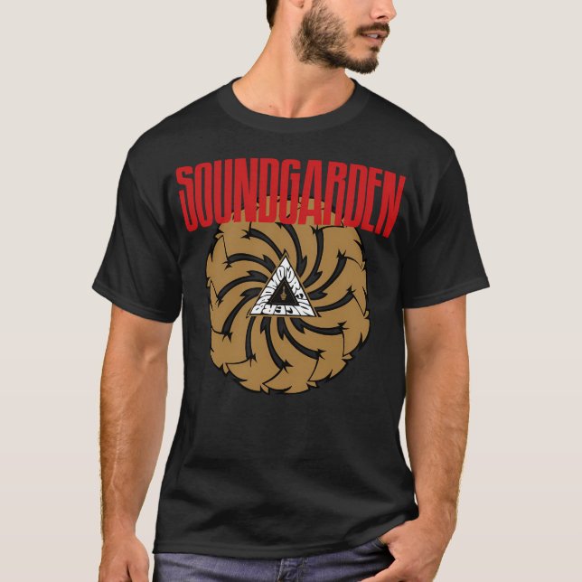 Hundträdgård - Badmotorfinger T Shirt (Framsida)