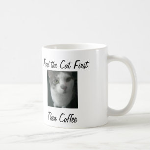 Hungriga kompisnågot att säga…, Mata katten r Kaffemugg