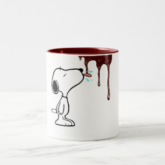 "Hungry Dog & Dripping Chocolate Fun Mug" Två-Tonad Mugg