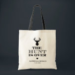 Hunt är över Rustic Land Tygkasse<br><div class="desc">Hunt är över. Lägg till en roligt av färg och ett unikt stil till dina bröllop eller möhippor. En möhippa-favoritsäck är ett underbart tillägg till party-planeringen. Dessa unika säckar kommer lätt att användas som gåva och kan som en vacker dekoration på ditt bröllopsmottagning eller din möhippa. Perfekten är för dina...</div>