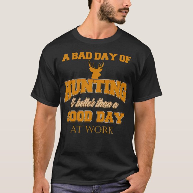 Hunt Hunter hunting season deer hunt target gift a T Shirt (Framsida)