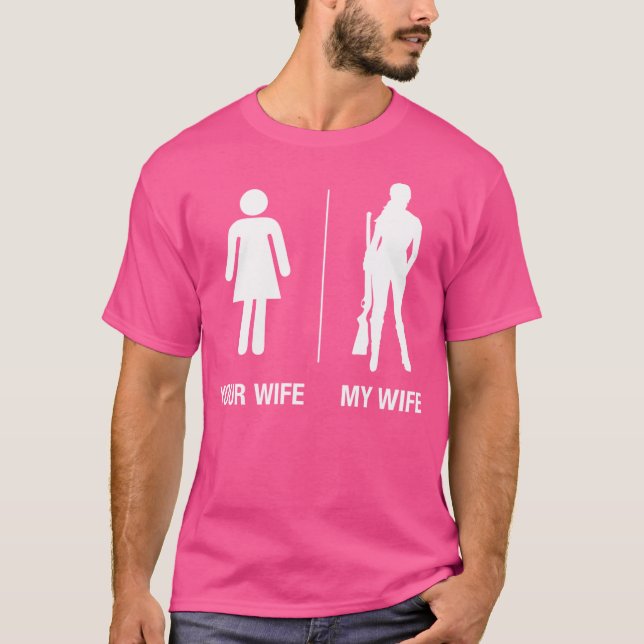 Hunter Rifle Funny Make Gun T Shirt (Framsida)