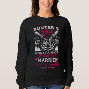 Hunters fru Ja, han jagar Hjort Girlkompis Hun T Shirt