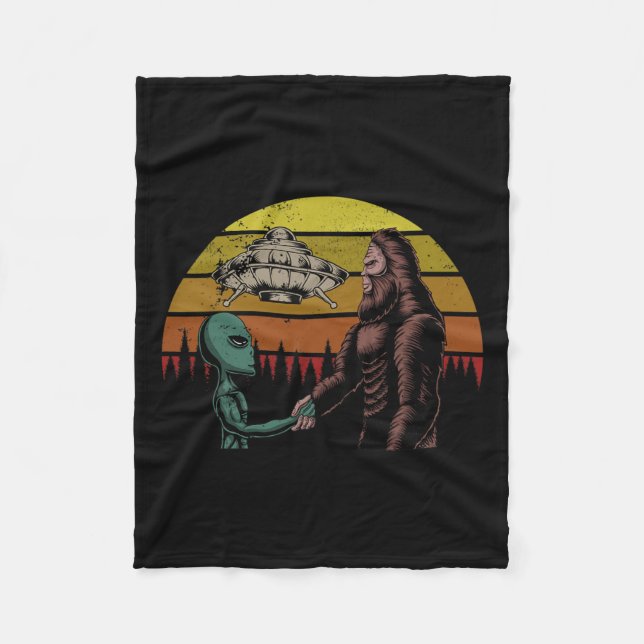 Hunting Alien and Bigfoot Sasquatch Fleecefilt (Framsidan)