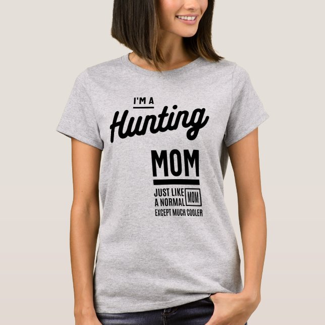 Hunting Mamma | Mor Gift T Shirt (Framsida)