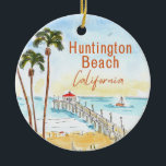 Huntington Beach Ceramic Ornament<br><div class="desc">Fånga själva essensen av Surfa City, USA, med den här handgjorda hjingtonkeramiska prydnaden. Med en konstnärlig design som inspireras av dess ikonpir, sandstränder och surfa kultur, är detta prydnadsföremål en perfektens keepy eller gåva. Lägg till en liten kustcharm till din helgdag-dekoration eller visning året runt för att fira skönheten hos...</div>