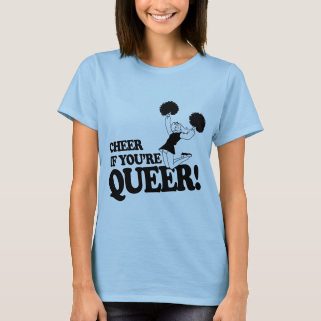 HURRA OM DU ÄR QUEER TEE (Framsida)