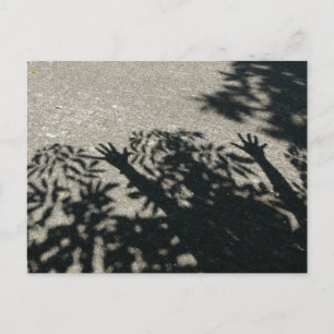 Hurray Shadow Händer & Löv Close Up DIY Postcard Vykort