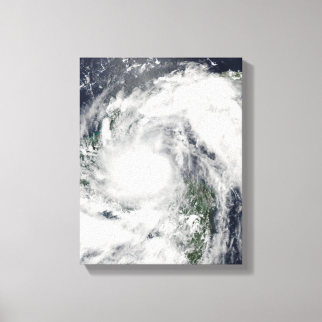 Hurricane Alex Canvastryck (Framsida)