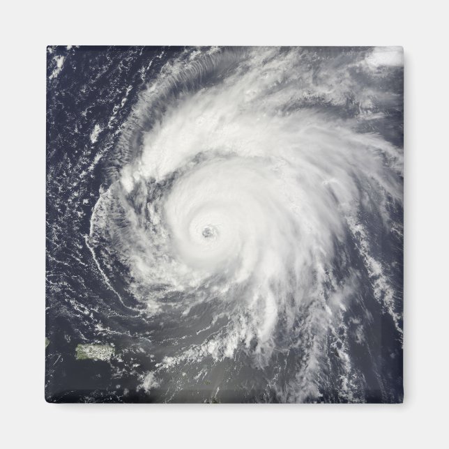 Hurricane Bill Magnet (Framsidan)