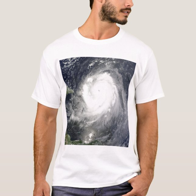 Hurricane Earl Tee Shirt (Framsida)