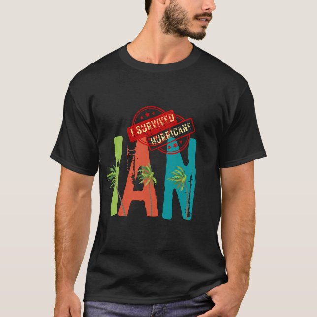 Hurricane Ian Survivor T Shirt (Framsida)