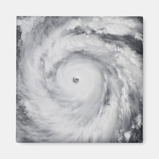 Hurricane Jangmi Magnet (Framsidan)