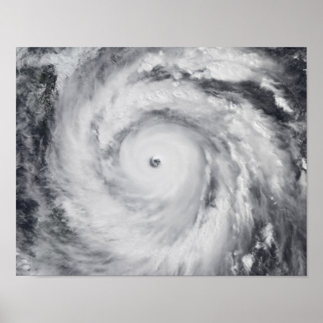 Hurricane Jangmi Poster (Framsidan)