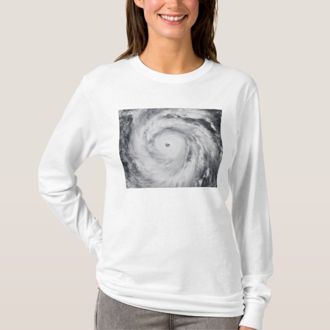 Hurricane Jangmi T-shirt (Framsida)