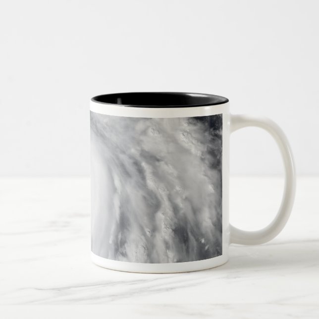 Hurricane Jangmi Två-Tonad Mugg (Höger)