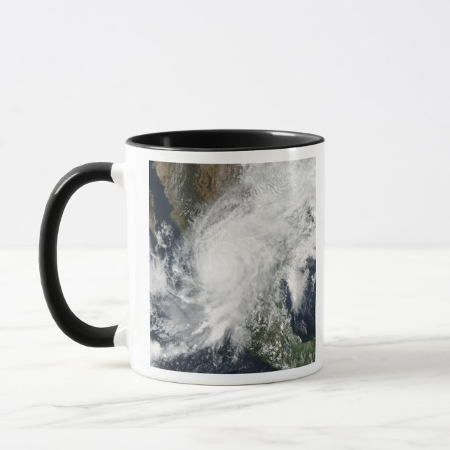 Hurricane Kenna Mugg (Vänster)