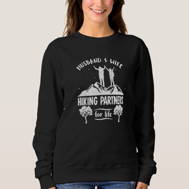 Husband And Wife Hiking Partners For Life  1 T Shirt (Framsida)