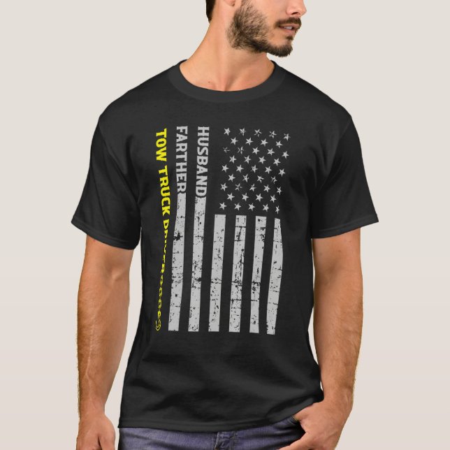 Husband Father Tow Truck Driver American Flag T Shirt (Framsida)