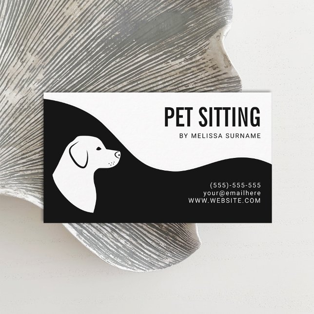 Husdjurssittningstjänst Hund Siluett Svart Och Vit Visitkort (Stylish and minimal black and white design for dog sitters and other pet related jobs.)