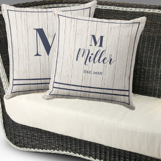 Huset för marinens monogram Rustic Wood Family Bea Kudde