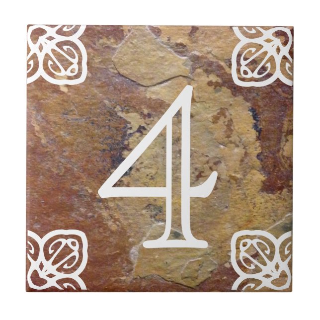 Huset numrerar - spansk vit kritiserar på kakelplatta (Framsidan)