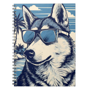 Husky med solglasögon på stranden anteckningsbok
