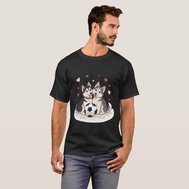 Husky Siberiano with soccer ball T Shirt (Hel framsida)