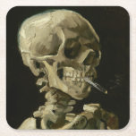 Huvud av skelett med cigaretten av Van Gogh Underlägg Papper Kvadrat<br><div class="desc">Huvudet av ett skelett med den brinna cigaretten av Vincent Van Gogh, olja på kanfas 1886, är en målad olje- studie av en människaskalle och ett övreskelett, i munnen av som konstnären satte in en brinna cigarett och att producera en verkställa, som är både makaber och humoristisk. Den antagligen målade...</div>