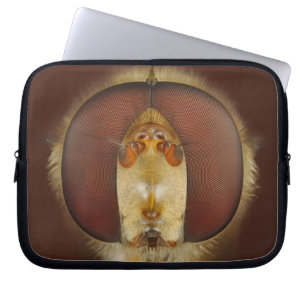 Huvud- och sammansättningögon av en svävandefluga laptop sleeve