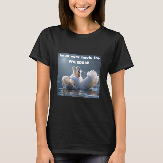 Huvudet över hylsor - svanar (mörk) T-Shirt (Framsida)