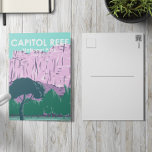 Huvudstad Reef nationalpark Utah Vintage vykort<br><div class="desc">Konstruktion av vektorbilder i huvudstad Reef. Parken omger en lång rynka i jorden som går under namnet Waterfiffel Fold,  med lagrar av guldsandsten,  kanjoner och slående sten formationer.</div>