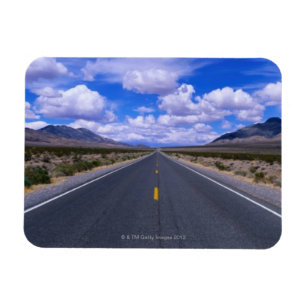 Huvudväg till och med Death Valley, Kalifornien Magnet